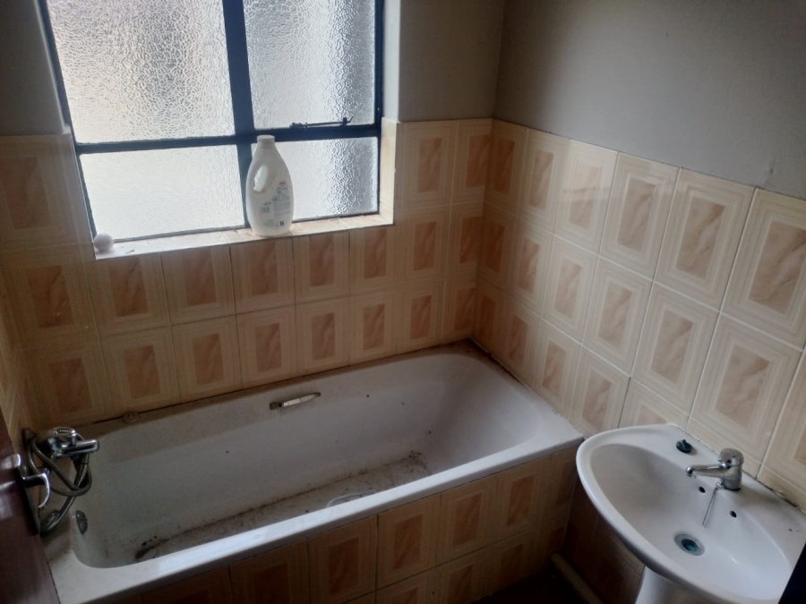 3 Bedroom Property for Sale in Mandela View Free State